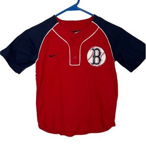 Little Boys Nike Red Sox jersey style tee size 4